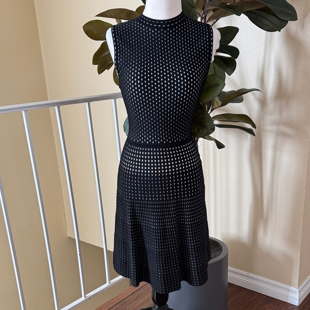 Theory Women’s Ponte Knit Black and White Sleeveless Fit & Flare Dress Size S